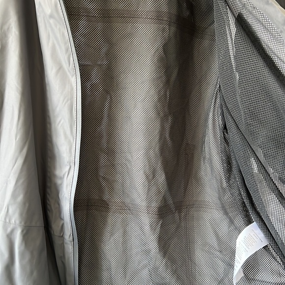 Bass Outdoor Women’s Firebird Trail Rain Jacket - Picture 10 of 13